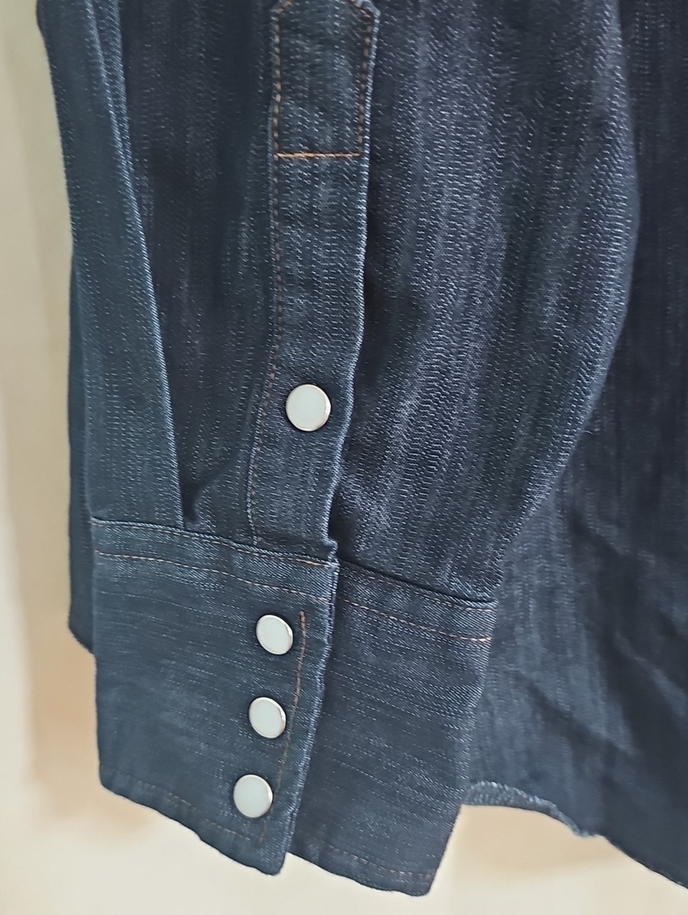 Calssic Wrangler Denim Shirt/Jacket - Picture 5 of 6